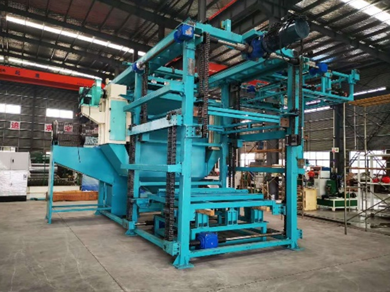 Feeding Equipment Feeding Equipment