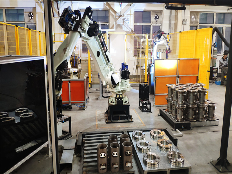 welding robot .jpg welding robot .jpg